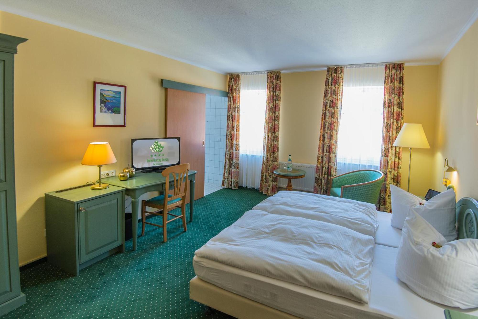 Hotel Herzog Georg บาด ลีเบินชไตน์ ภายนอก รูปภาพ